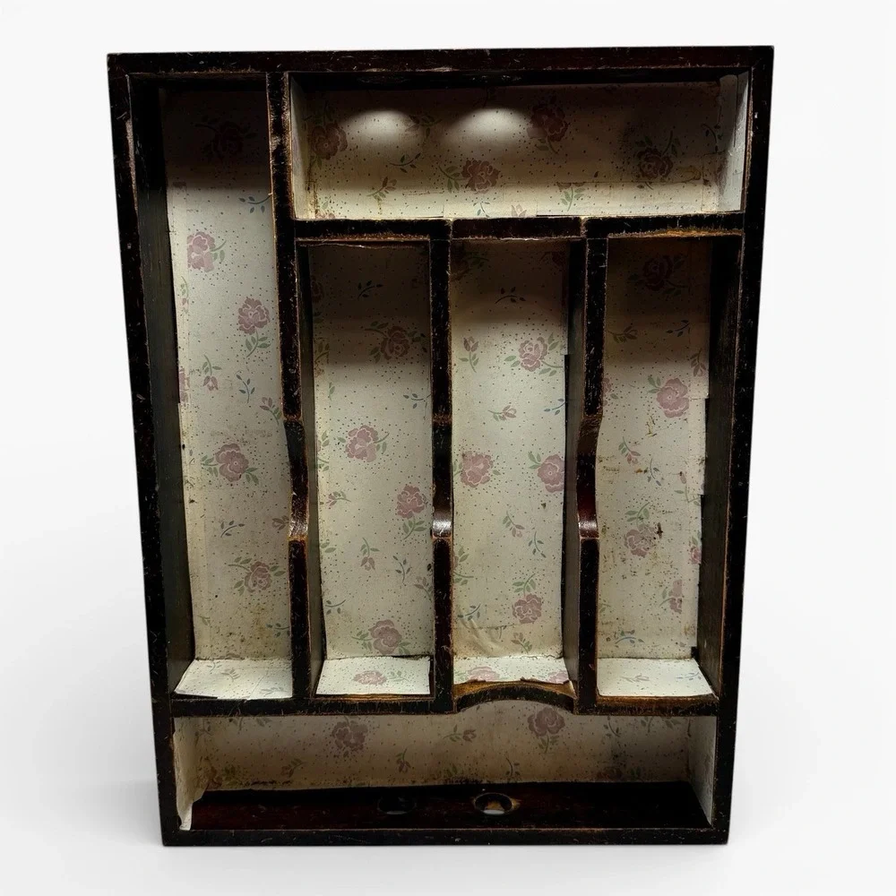 The Unbranded Brand this antique